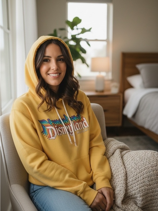 Disney Tops - Disneyland Resort Hoodie